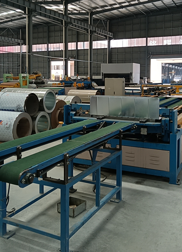 消防風(fēng)管生產(chǎn)線(xiàn)